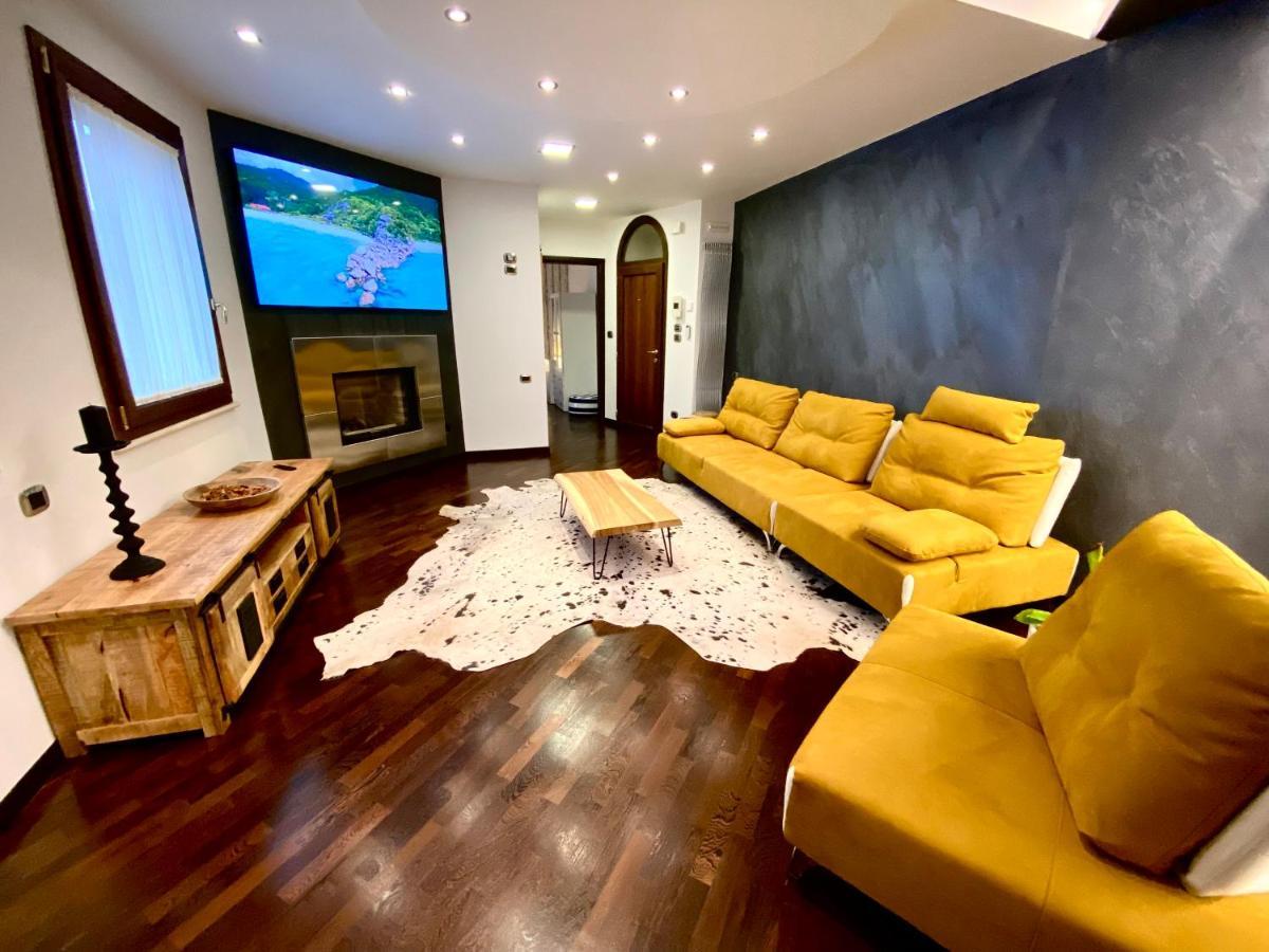 شقة Wood Luxury House بيسكارا المظهر الخارجي الصورة
