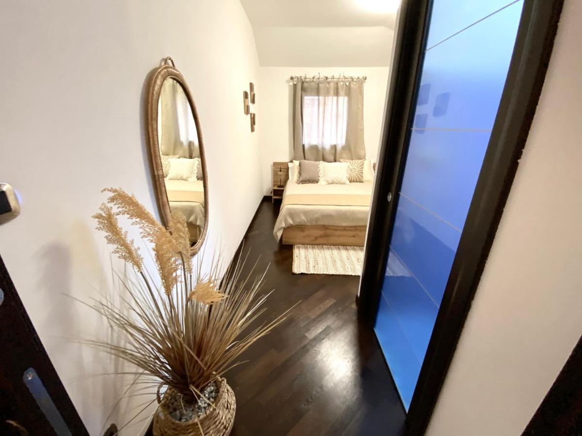 شقة Wood Luxury House بيسكارا المظهر الخارجي الصورة