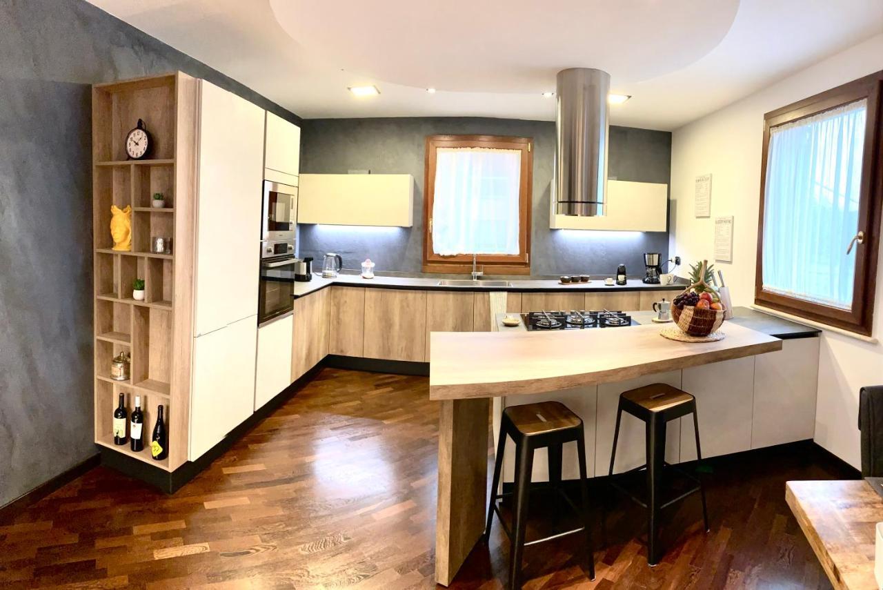 شقة Wood Luxury House بيسكارا المظهر الخارجي الصورة