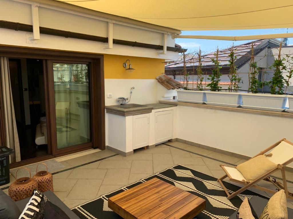 شقة Wood Luxury House بيسكارا المظهر الخارجي الصورة